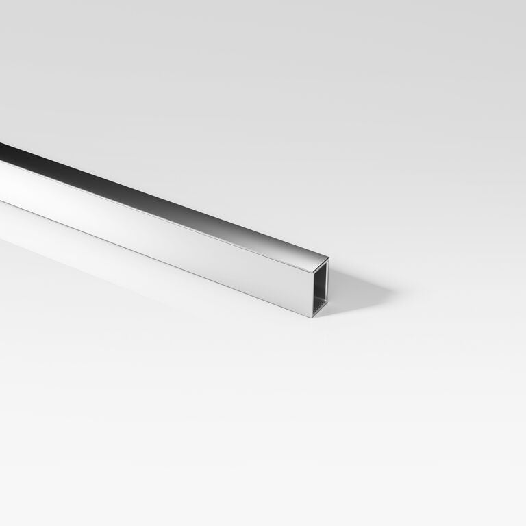 VIERTEAGUAS METÁLICO INFERIOR BASIC/GLASS 61,8CM CROMO